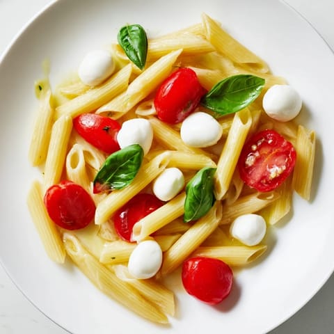 Fresh Caprese Salad Pasta